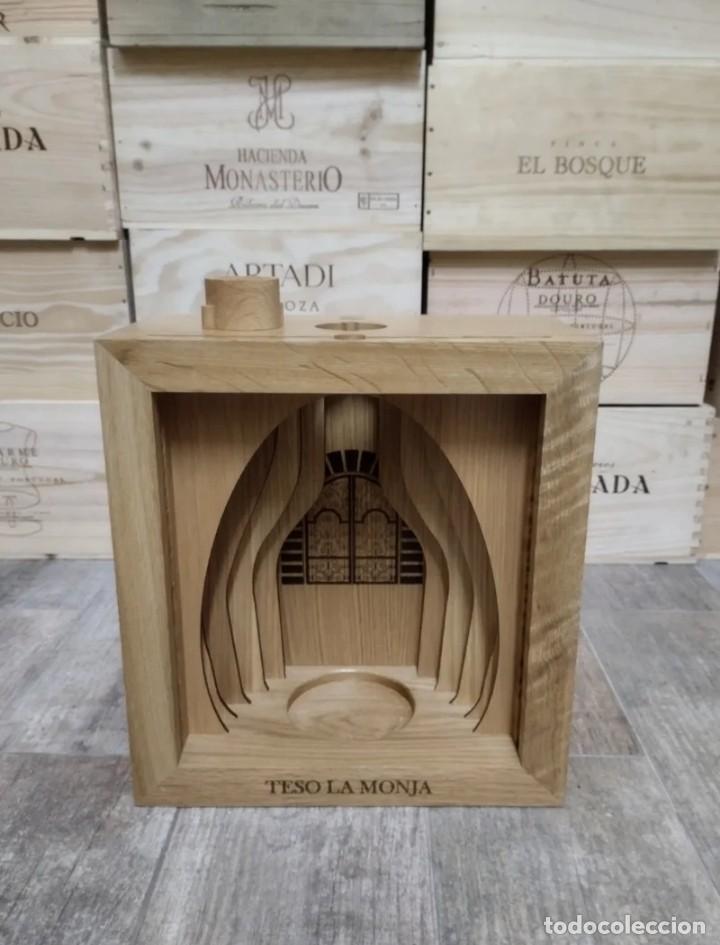 Antig&uuml;edades: Caja de vino Teso La Monja - Foto 6