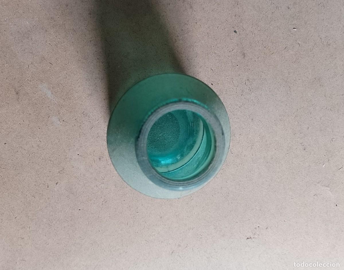 Antig&uuml;edades: Antigua botella de leche - Foto 2