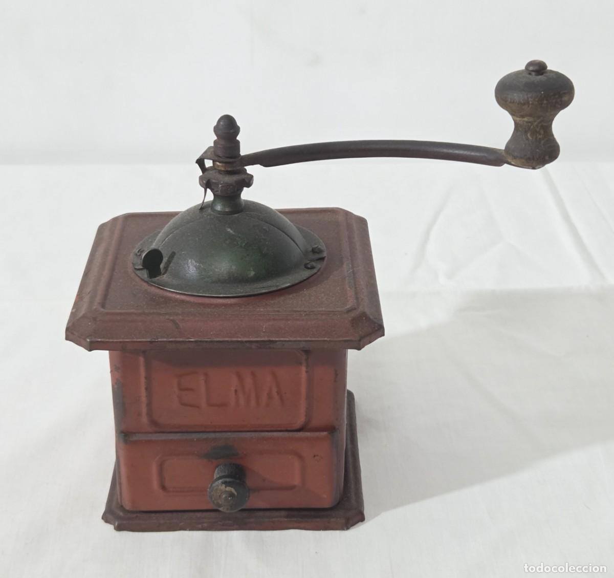 Antiquit&eacute;s: Molinillo de caf&eacute; en chapa Elma