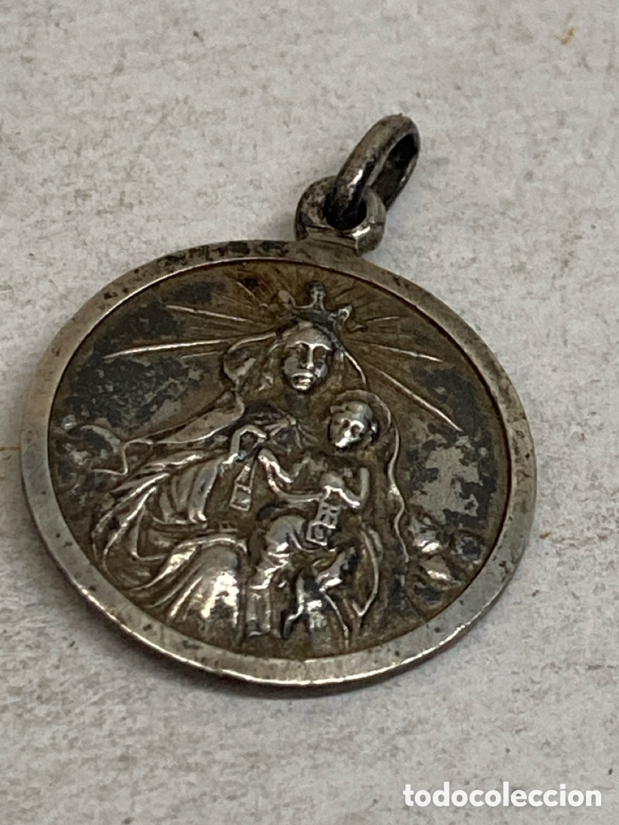 Antig&uuml;edades: Medalla de plata religiosa C426 - Foto 2