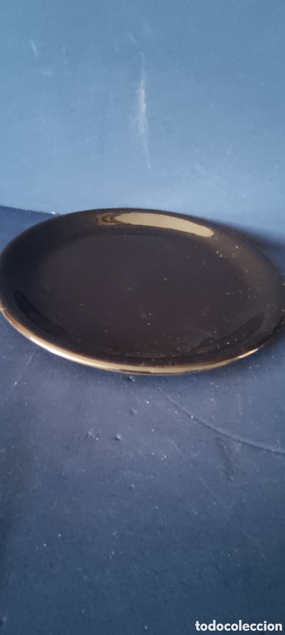 Antig&uuml;edades: Plato de cer&aacute;mica negra - Foto 3