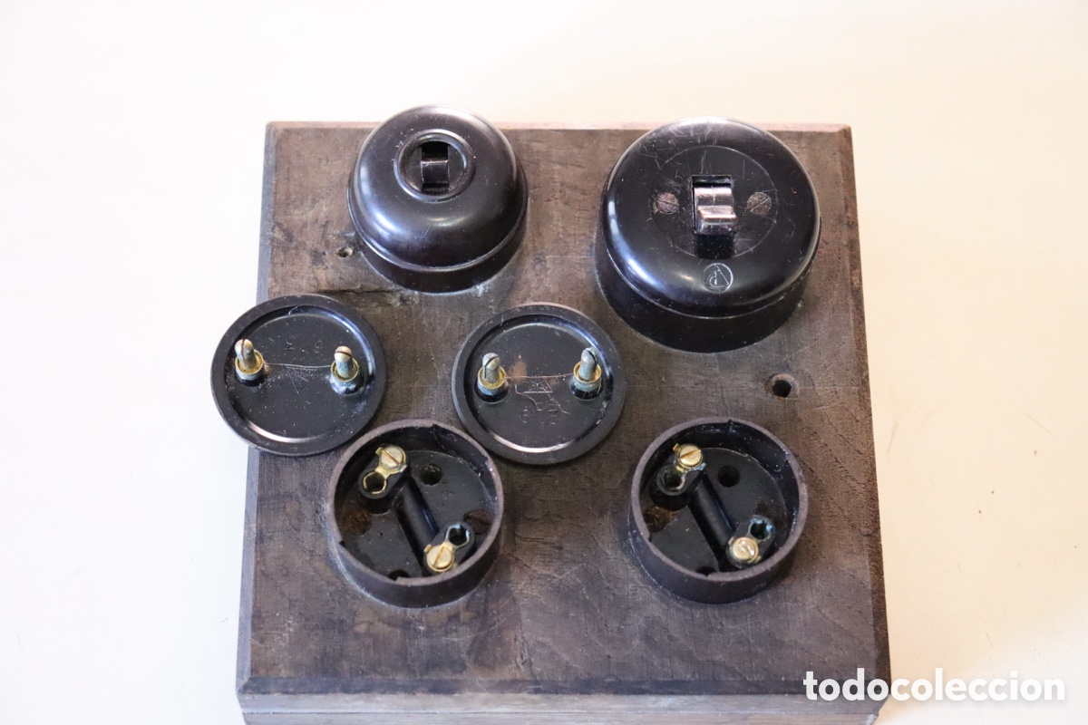 Antig&uuml;edades: Cuadro el&eacute;ctrico A&Ntilde;OS 40 - Foto 2