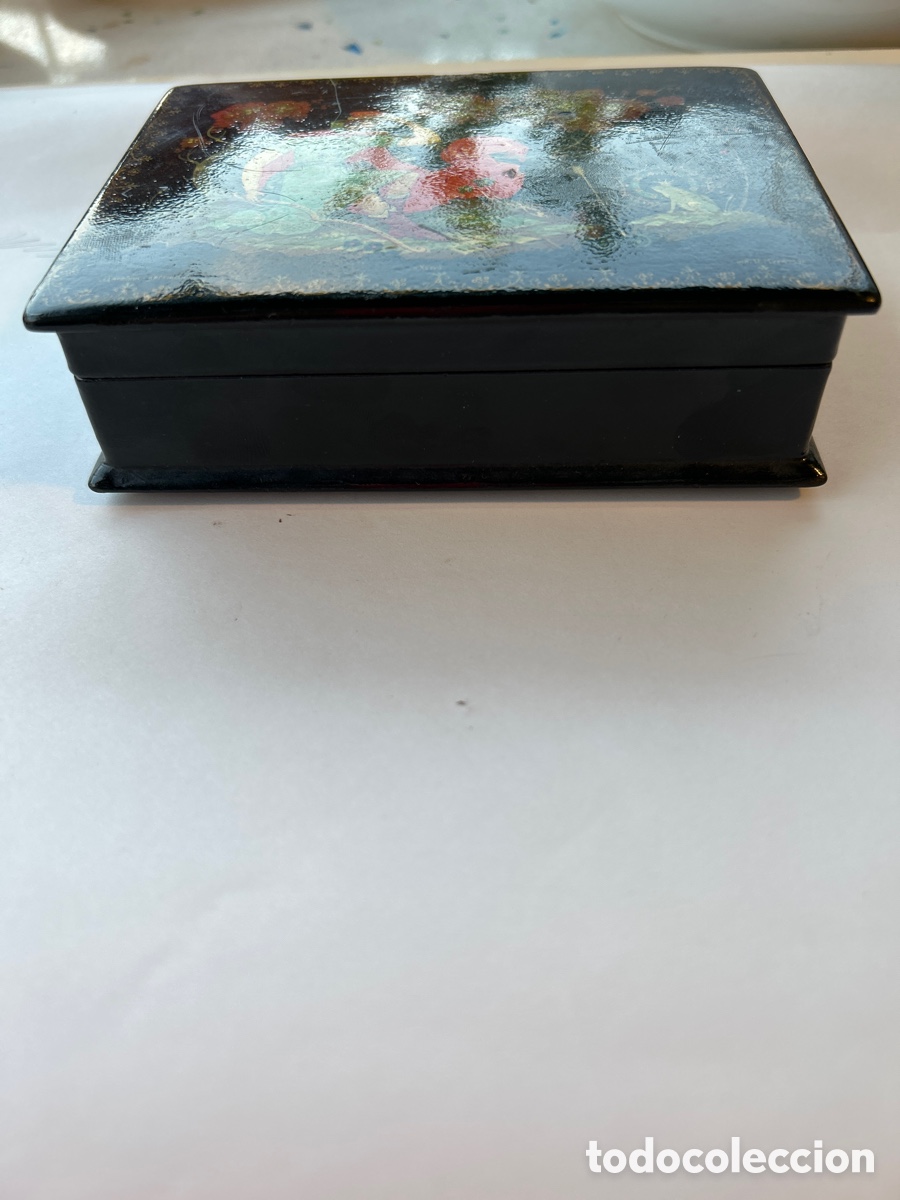 Antig&uuml;edades: Caja lacada Rusa Holuy - Foto 2