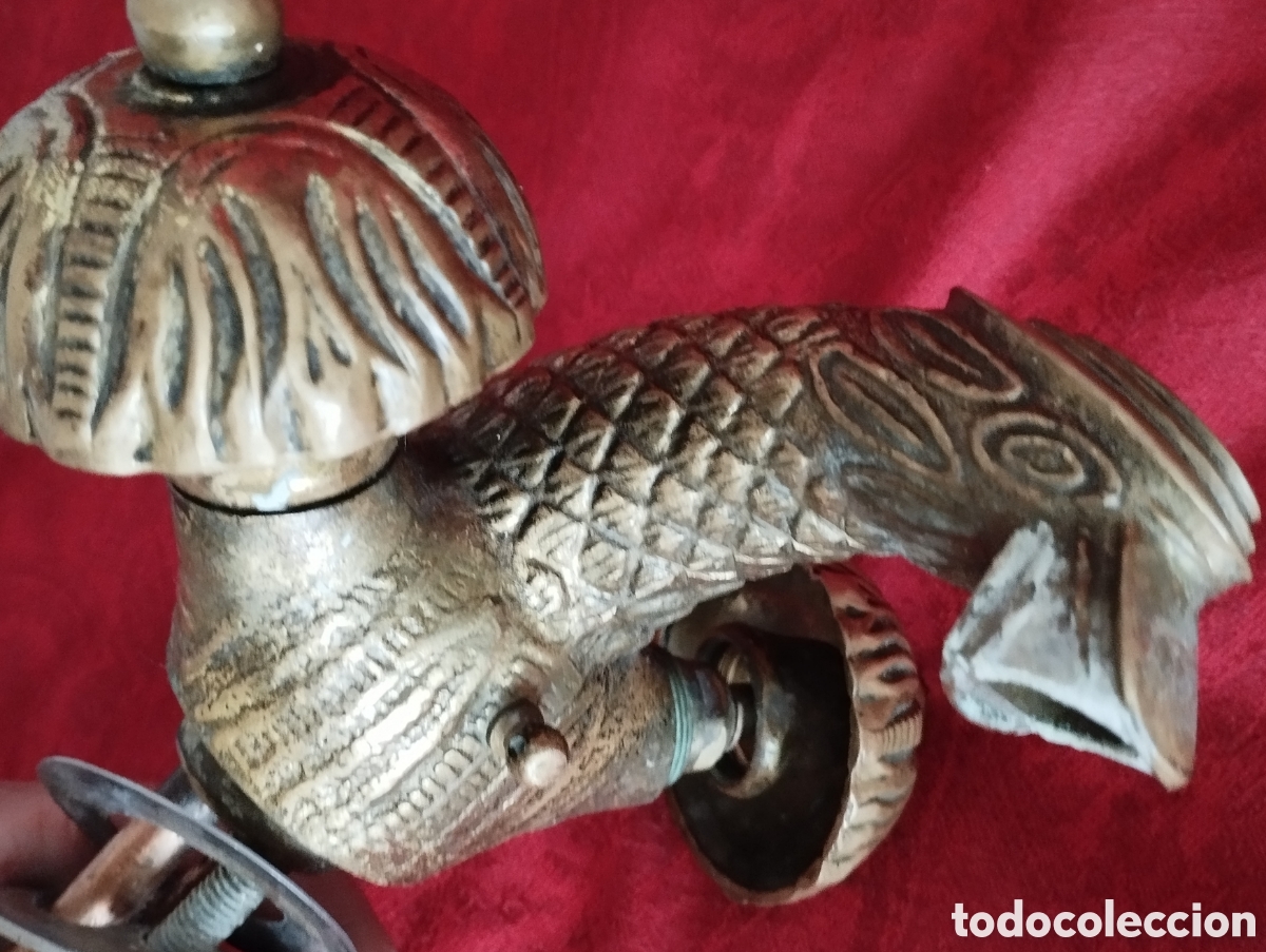 Antig&uuml;edades: Antiguo Grifo y Soporte Bronce. - Foto 8