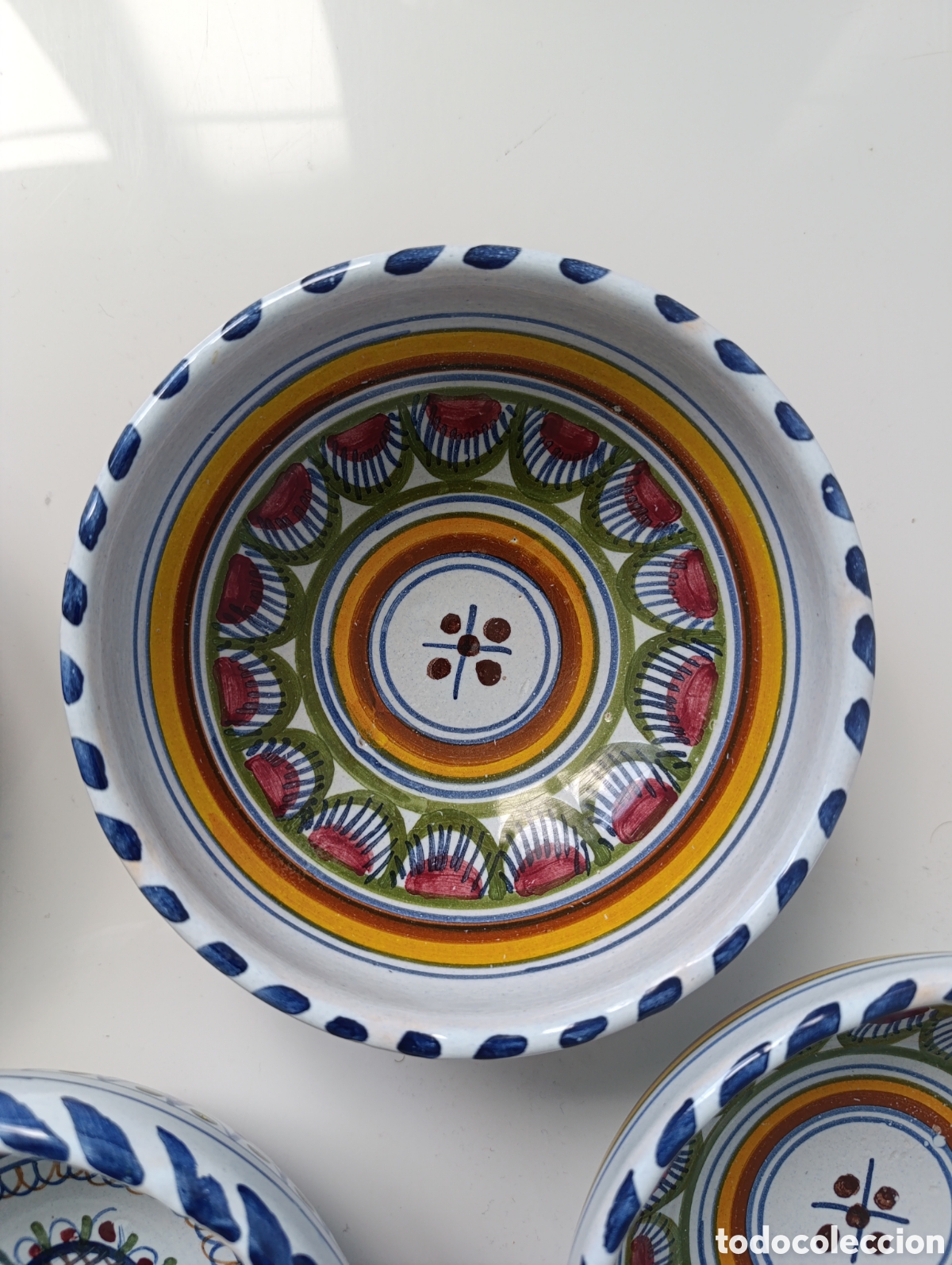 Antig&uuml;edades: Conjunto de cuencos de Talavera - Foto 3