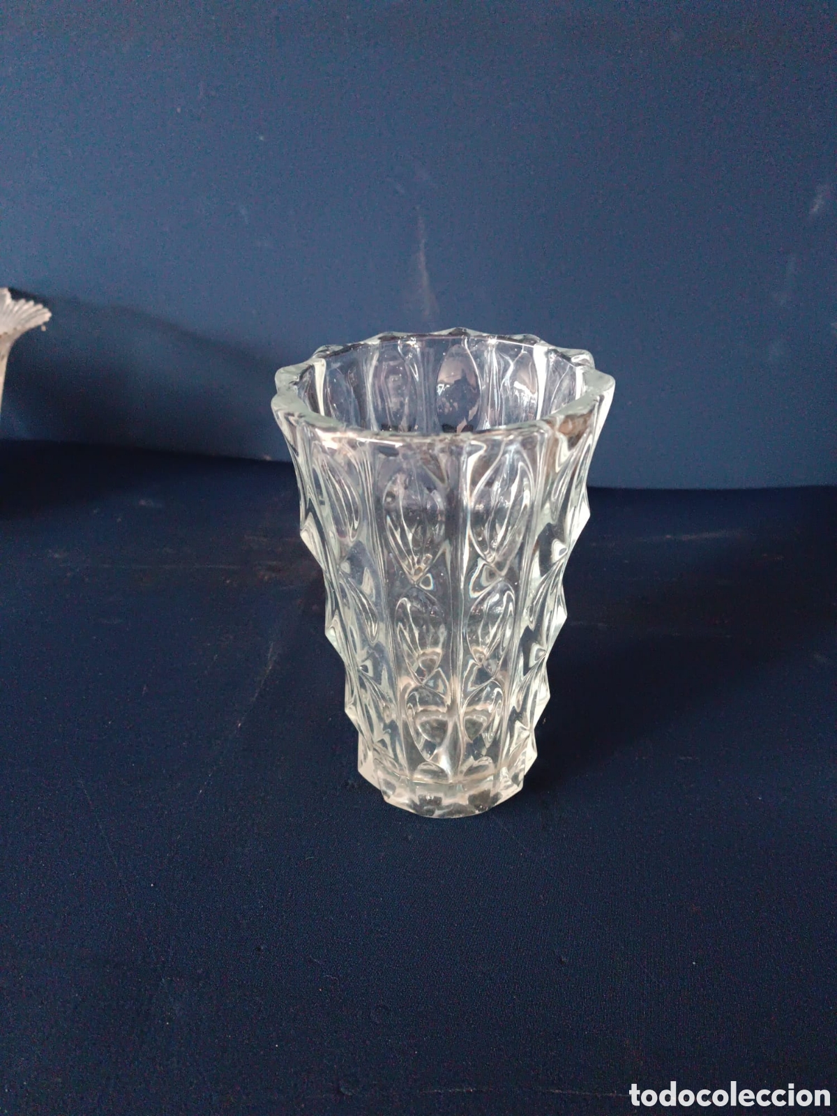 Antig&uuml;edades: Antiguo jarr&oacute;n de cristal de 4oca - Foto 4