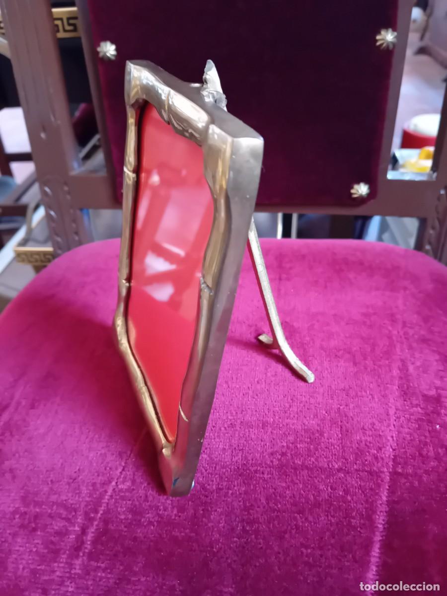 Antig&uuml;edades: Portafotos de bronce d&eacute;cada de los 60 - Foto 2