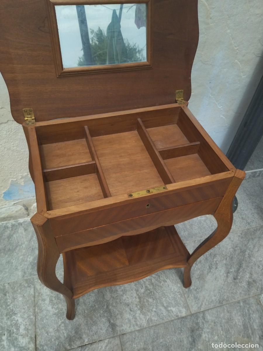 Antig&uuml;edades: Preciosa mesa costurero de madera de roble. - Foto 8