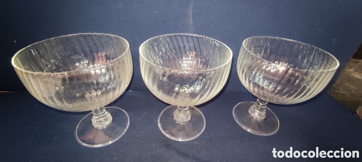 Antig&uuml;edades: 3 copas grandes coctel - Foto 6