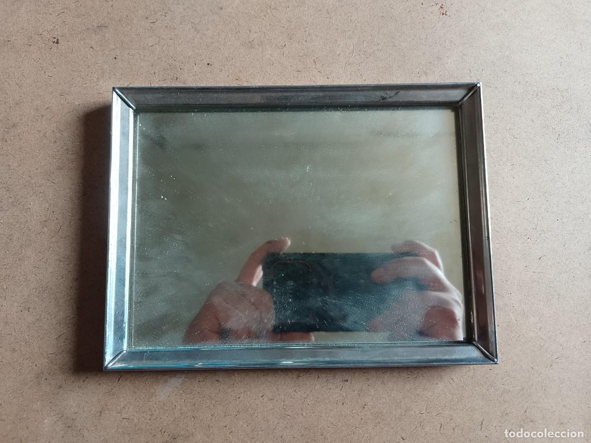 Antig&uuml;edades: Peque&ntilde;o espejo enmarcado - Foto 1