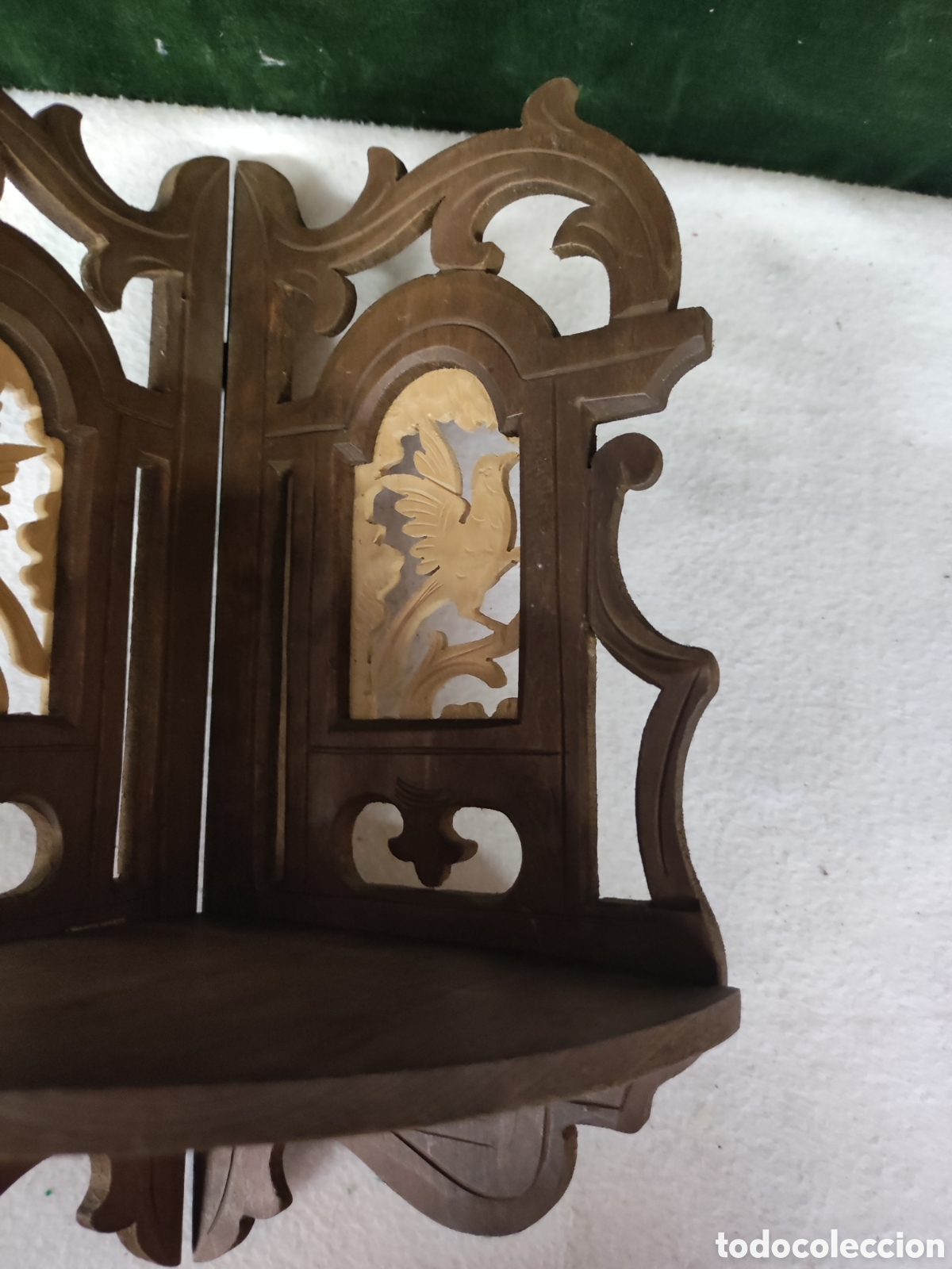 Antig&uuml;edades: Repisa de esquinera desmontable de marqueter&iacute;a - Foto 3