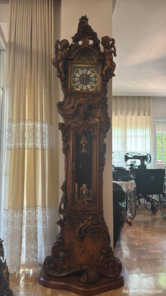 Antig&uuml;edades: Reloj de pie de Madera Tallada - Foto 4