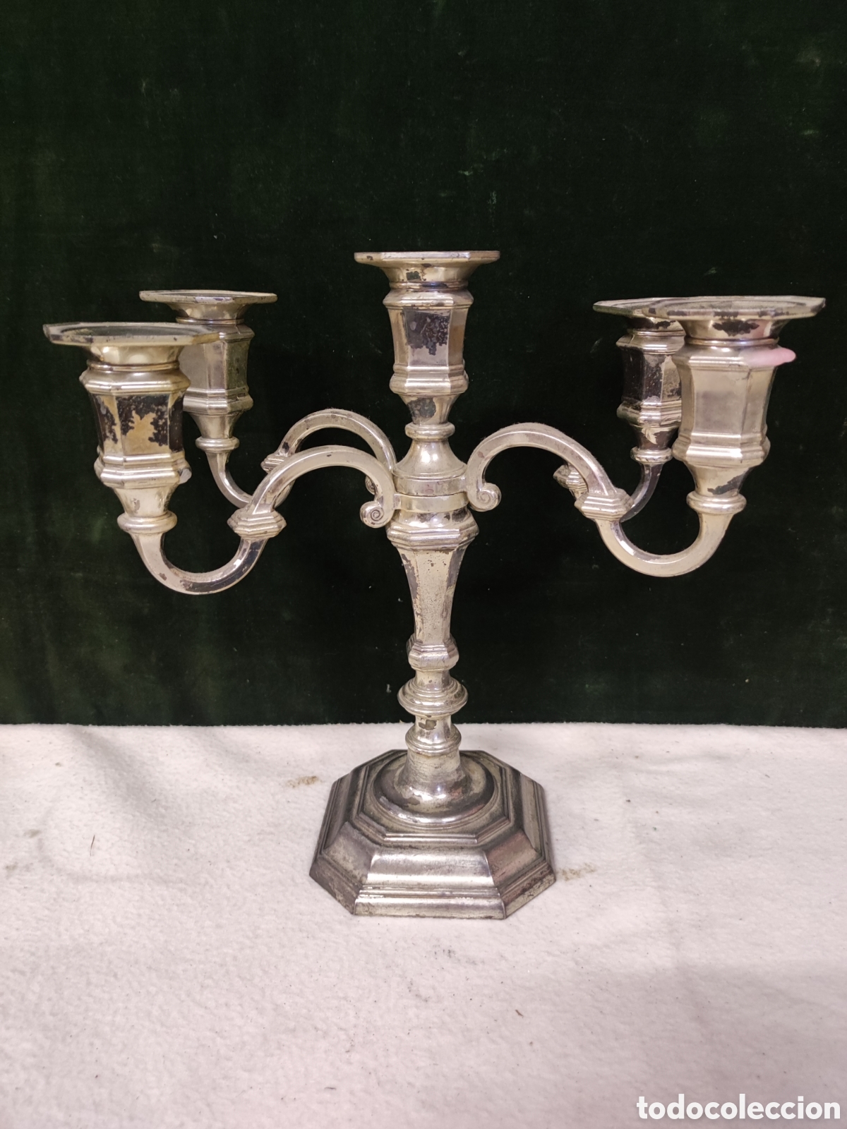 Antig&uuml;edades: Candelabro de metal plateado de cinco brazos - Foto 1