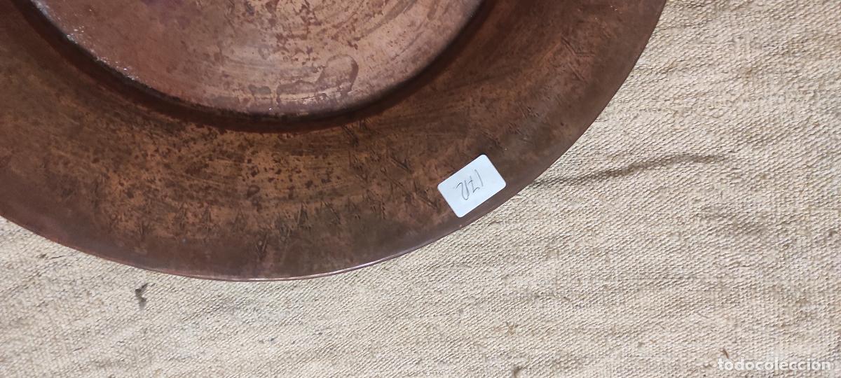 Antig&uuml;edades: plato de cobre antiguo - Foto 3