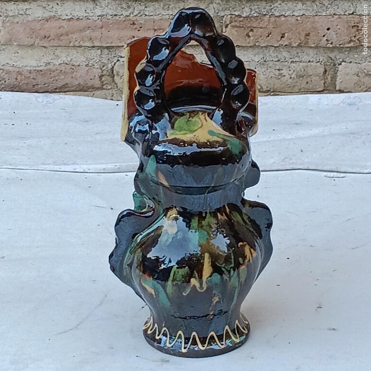 Antig&uuml;edades: BOTIJO EN RELIEVE - CERAMICA DE CUENCA. - Foto 4