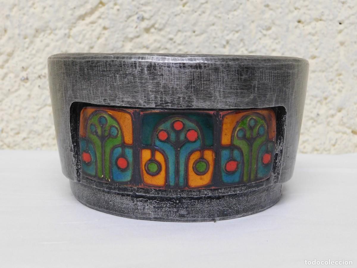 Antig&uuml;edades: RECIPIENTE DE ALUMINIO - JOAN MAYN&Eacute; - Foto 2