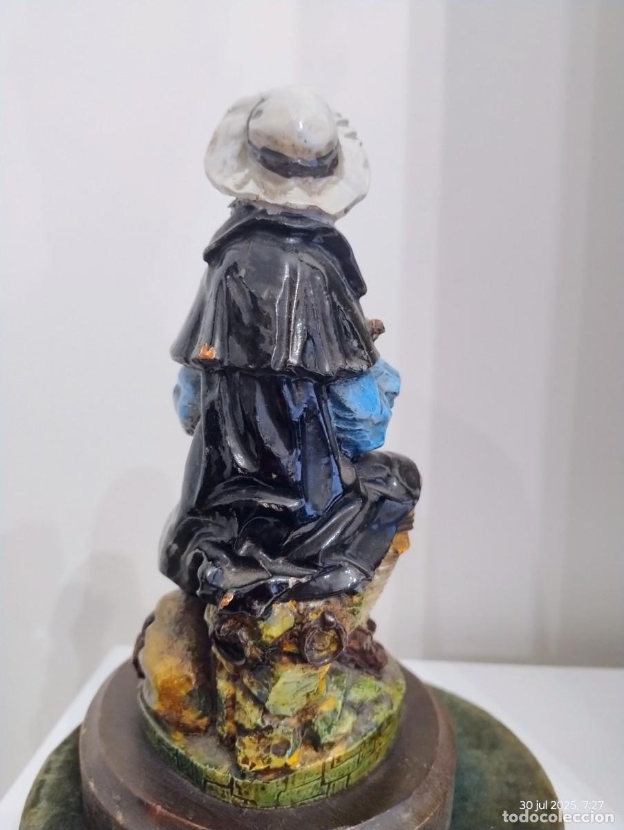Antig&uuml;edades: FIGURA LAZARILLO DE TORMES - Foto 6