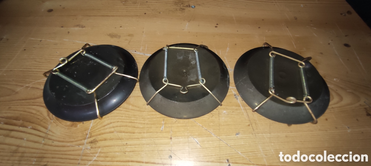 Antig&uuml;edades: Platitos de bronce esmaltados - Foto 7