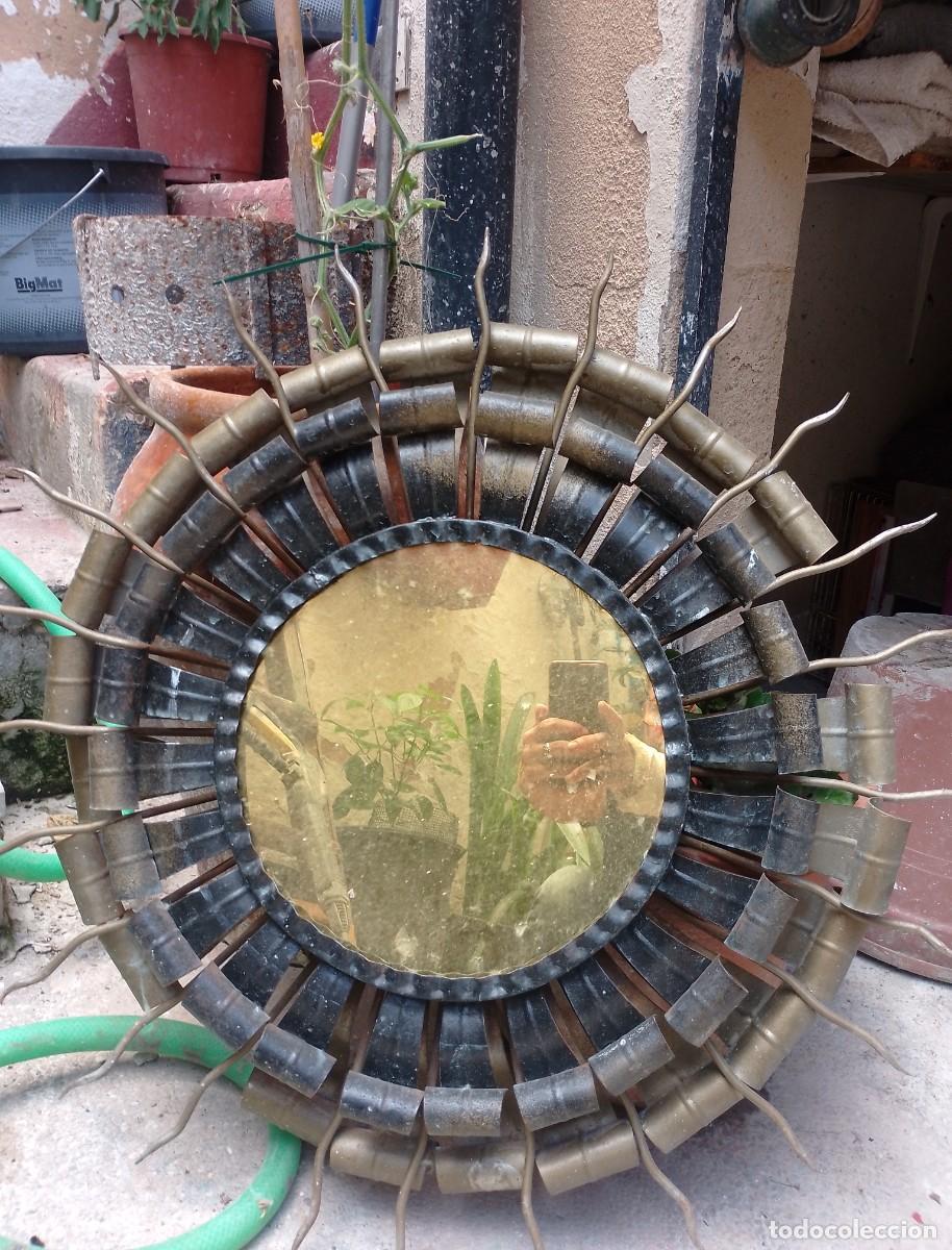 Antig&uuml;edades: Espejo antiguo en forma de sol. A&ntilde;os 50 - Foto 1