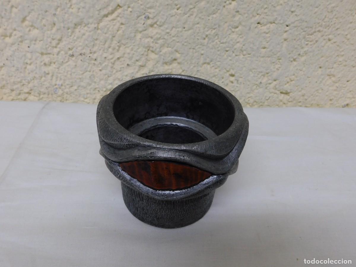 Antig&uuml;edades: RECIPIENTE DE ALUMINIO - JOAN MAYN&Eacute; - Foto 2