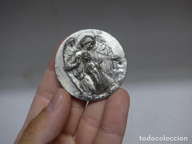 Antig&uuml;edades: Antigua medalla religiosa a identificar - Foto 1