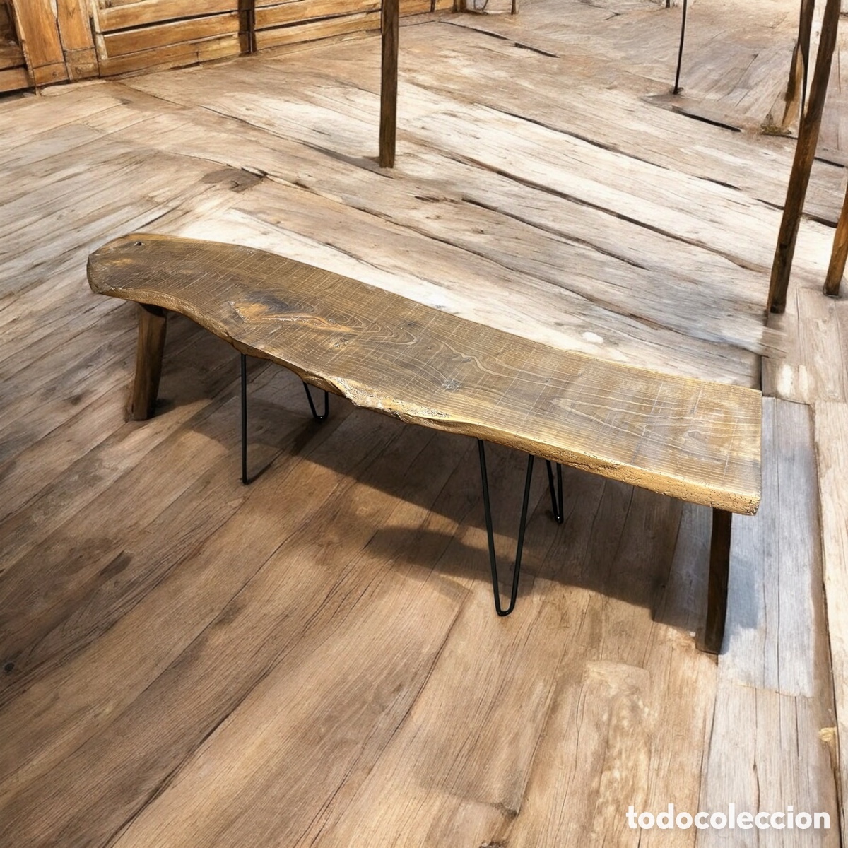 Antig&uuml;edades: Mesa de centro de madera y hierro - Foto 4