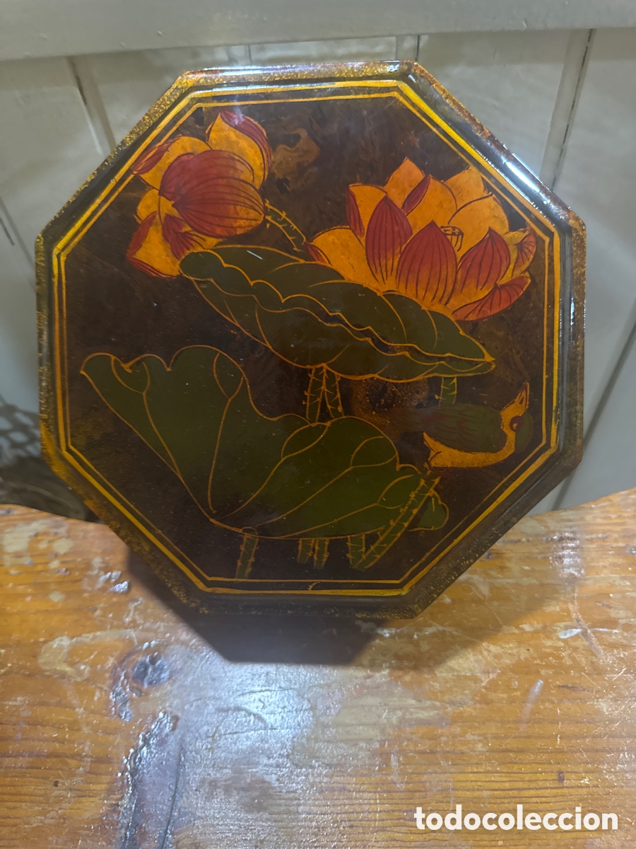 Antig&uuml;edades: Bonito joyero, hexagonal lacado de madera - Foto 1