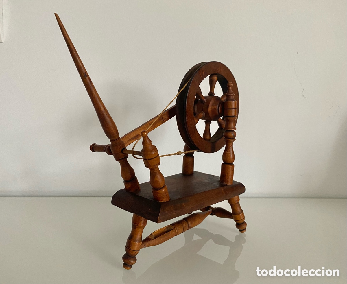 Antig&uuml;edades: Antigua Rueca peque&ntilde;a - Foto 4