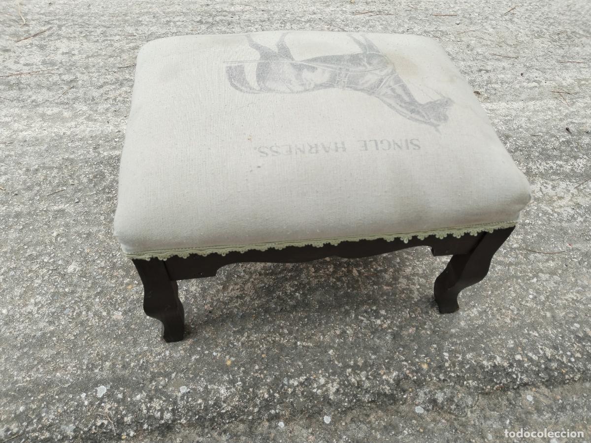 Antig&uuml;edades: taburete reposapies con caballo - Foto 3