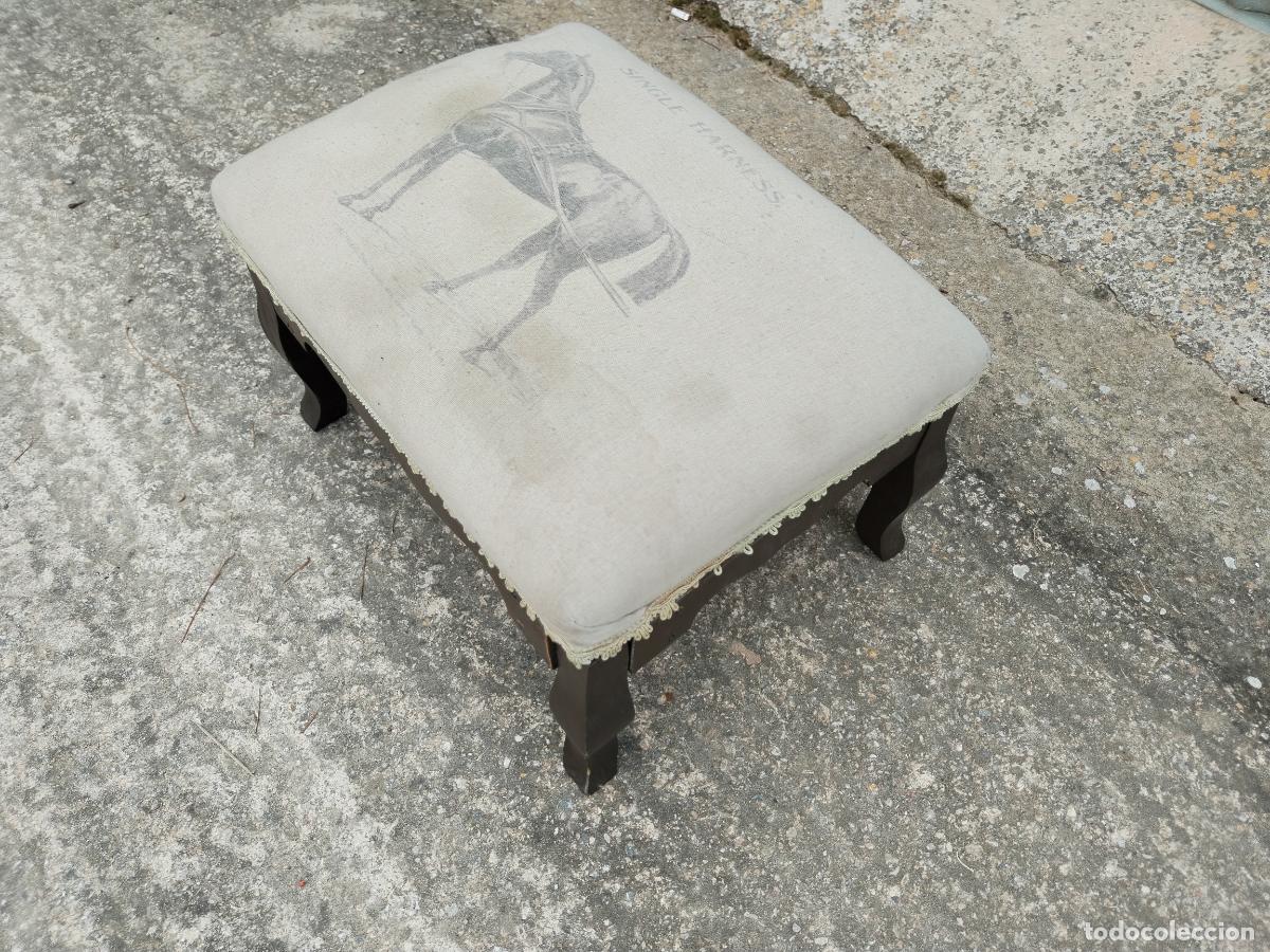 Antig&uuml;edades: taburete reposapies con caballo - Foto 5