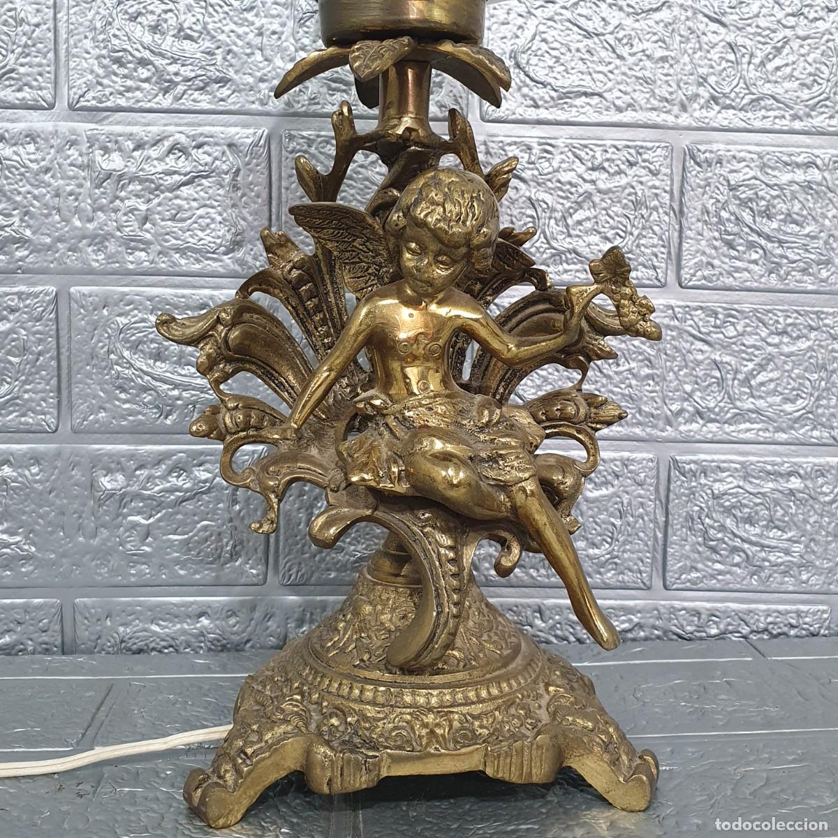 Antig&uuml;edades: Lampara, aplique de bronce querub&iacute;n - Foto 1