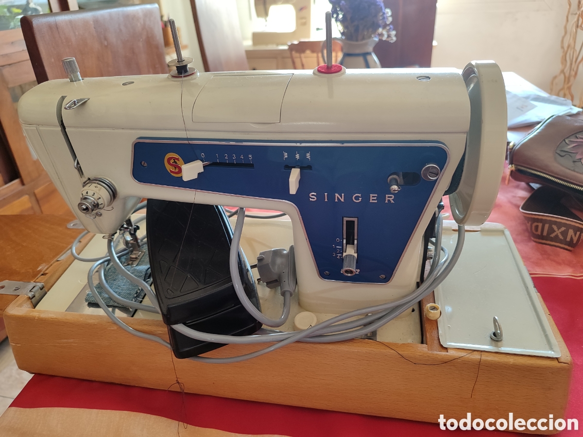 Antig&uuml;edades: M&aacute;quina Coser marca Singer - Foto 2