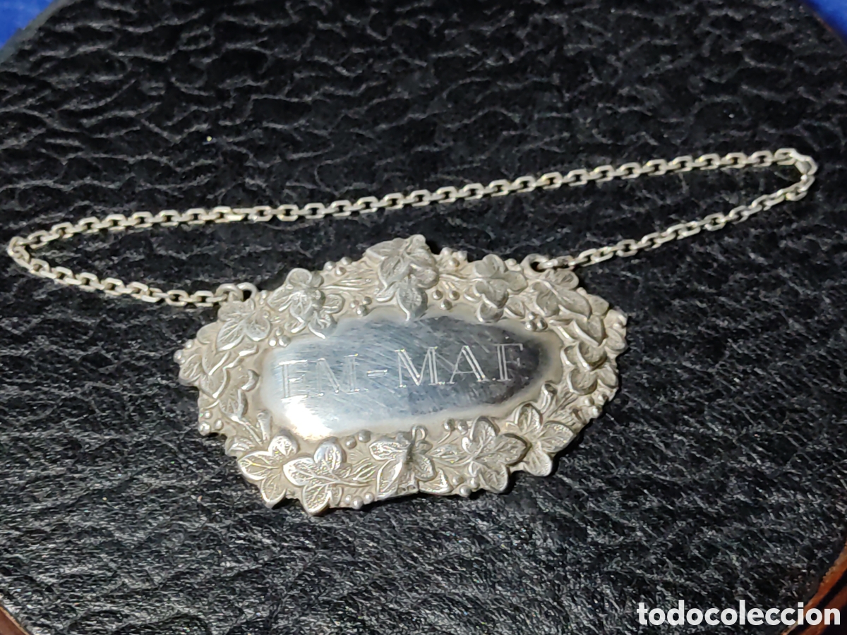 Antig&uuml;edades: Placa, embellecedor modernista de plata maciza. - Foto 1