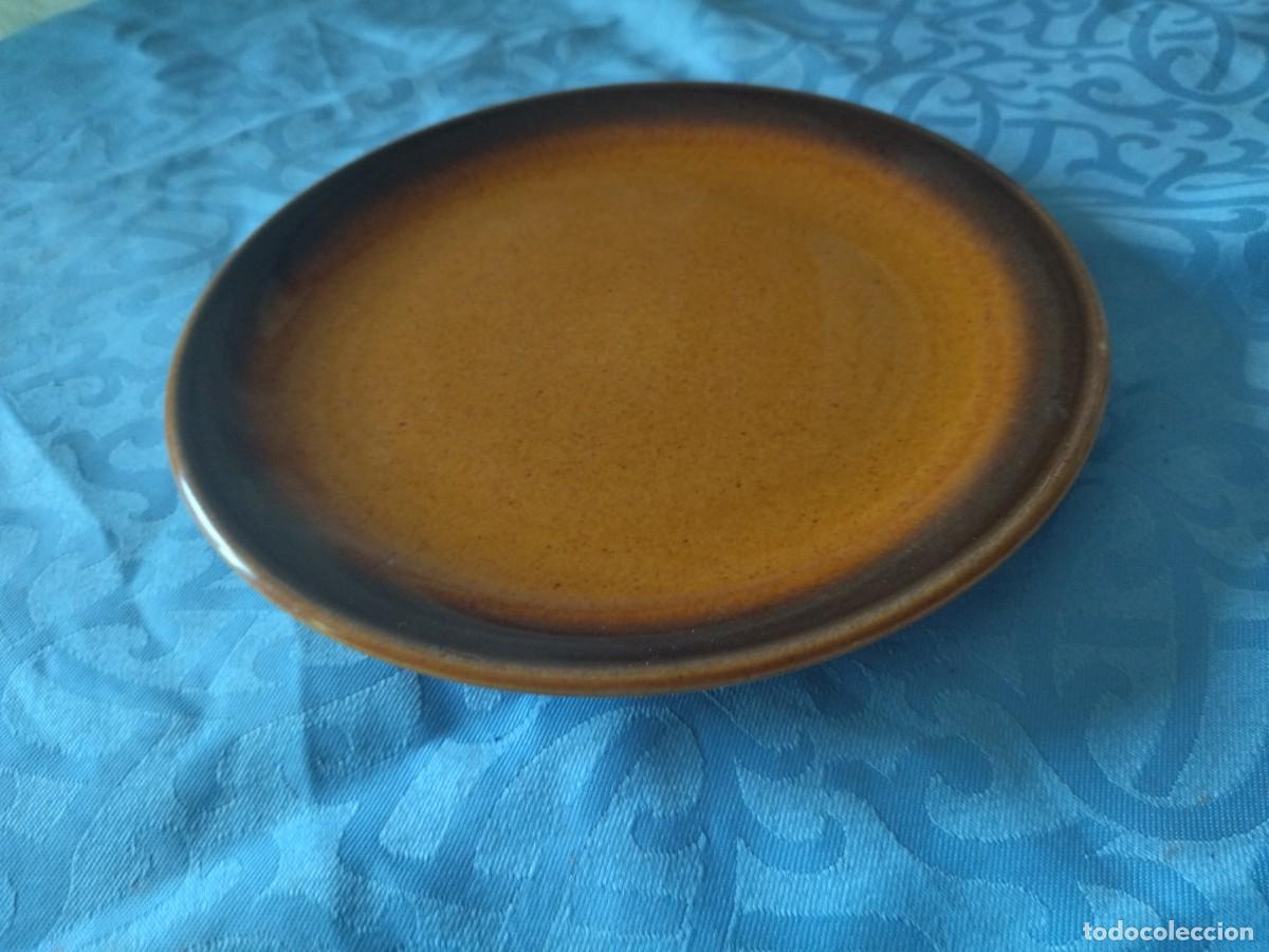 Antig&uuml;edades: Plato de cer&aacute;mica vidriado, rustico. Sin marca. - Foto 5