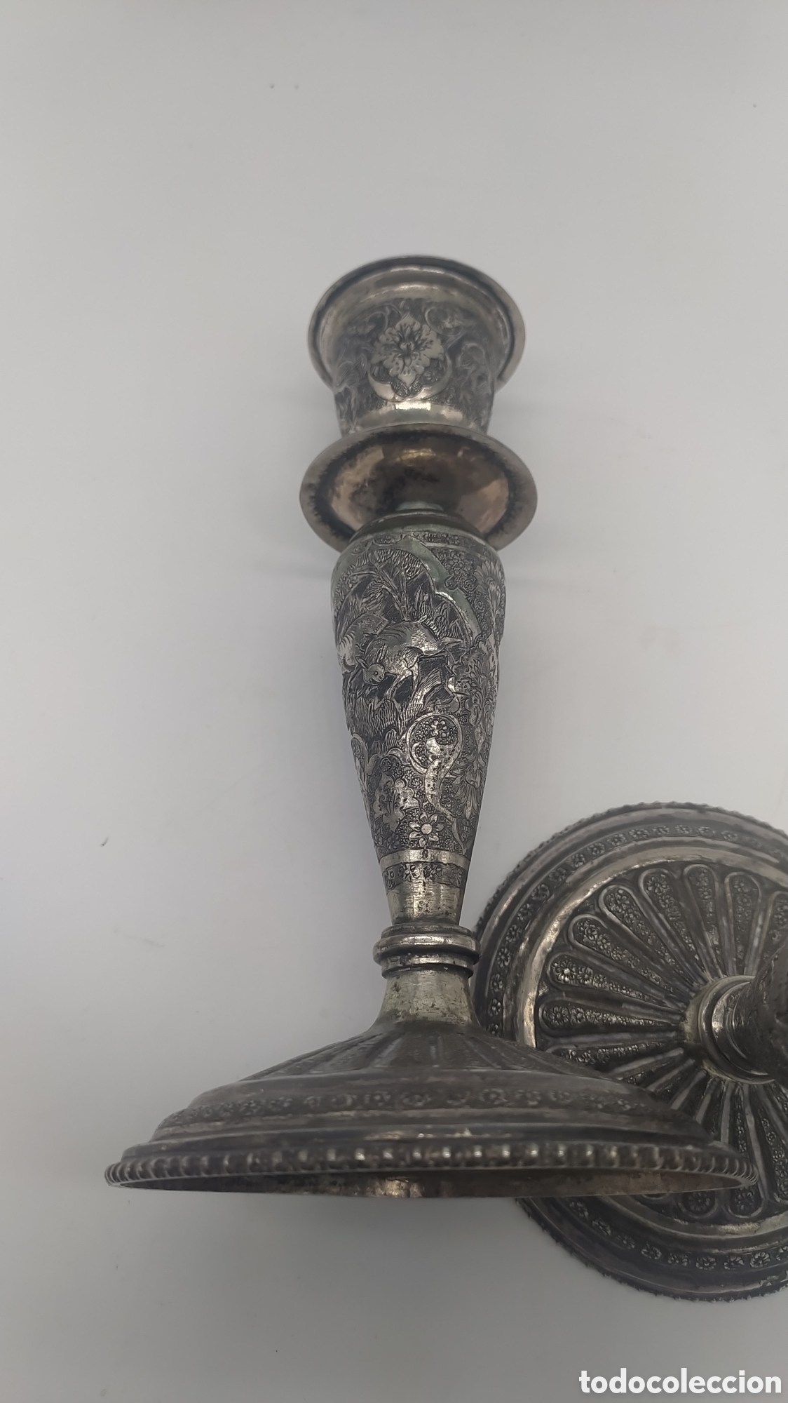 Antig&uuml;edades: Candeleros persas plata y repujado niello. - Foto 14