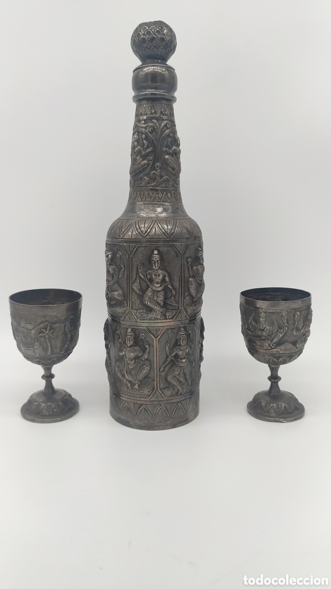 Antig&uuml;edades: Botella y copas ceremonia plata persa - Foto 6