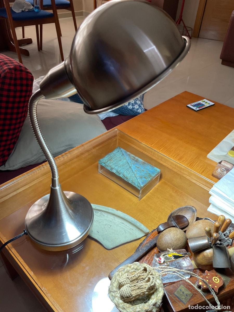 Antig&uuml;edades: L&aacute;mpara sobremesa cobra 57cm flexo E27 60w - Foto 5