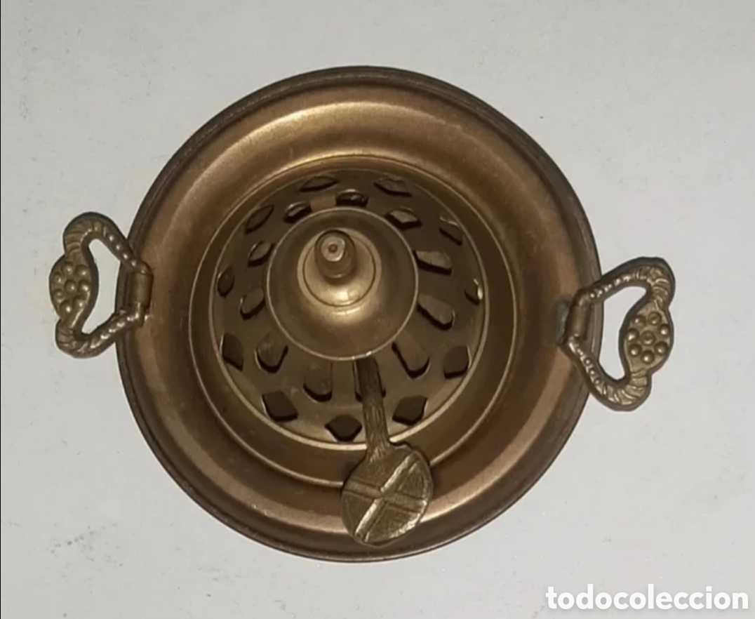 Antig&uuml;edades: Brasero de bronce peque&ntilde;o - Foto 3