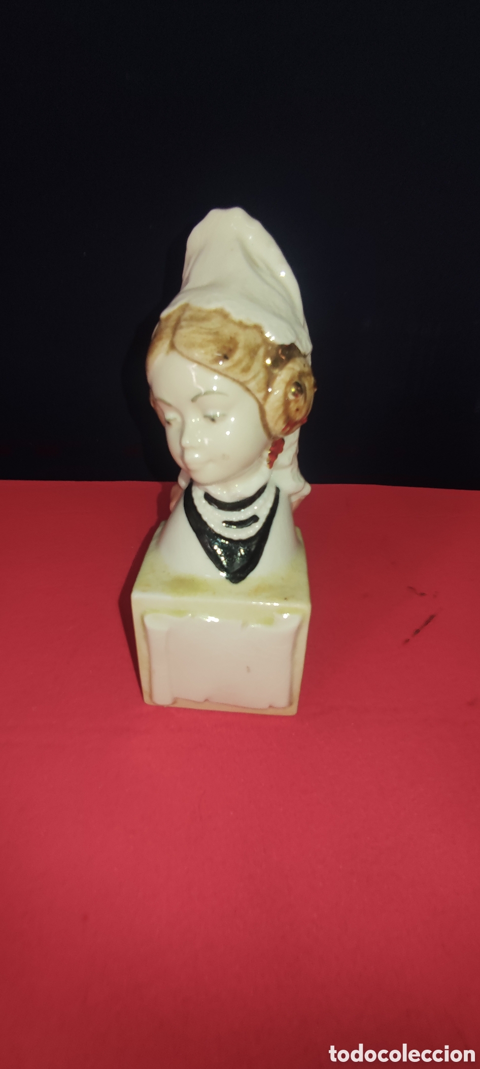 Antig&uuml;edades: Figura de fallera valenciana - Foto 2