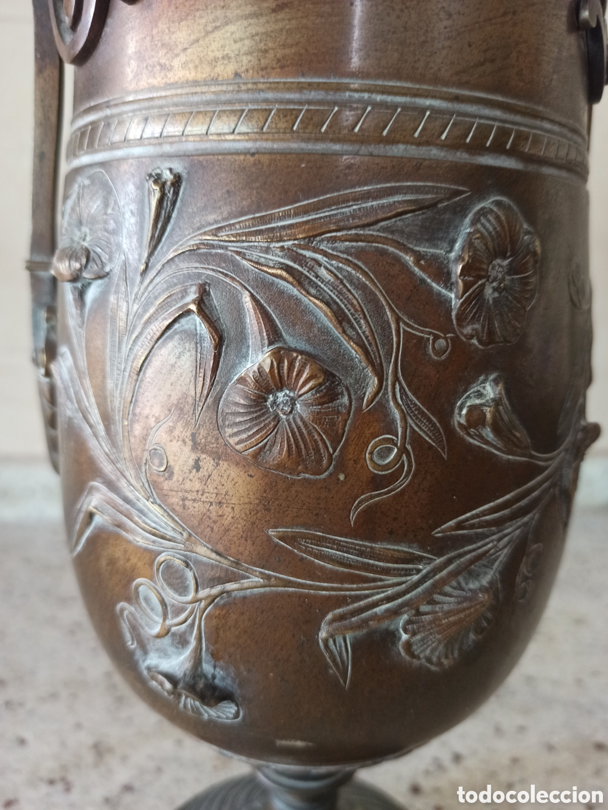 Antig&uuml;edades: Copa decorativa en bronce - Foto 7