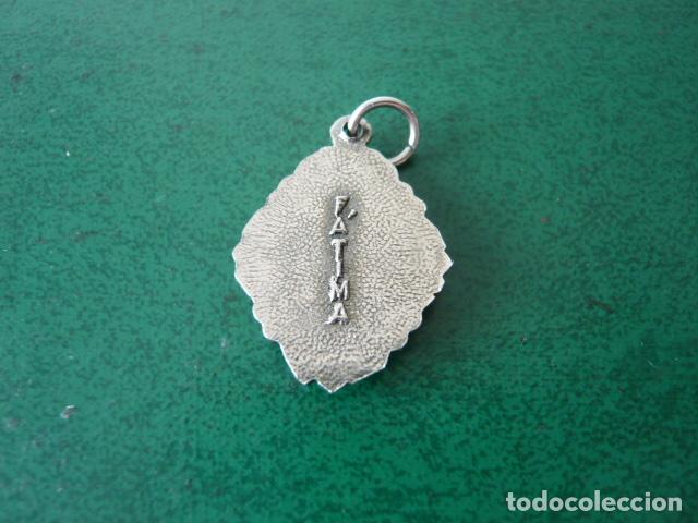 Antig&uuml;edades: NUESTRA SE&Ntilde;ORA DE FATIMA MEDALLA - Foto 2