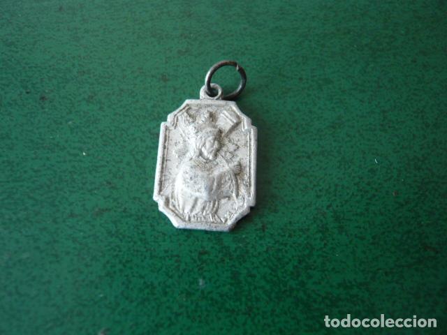 Antig&uuml;edades: SANTISIMO CRISTO DE URDA MEDALLA - Foto 1