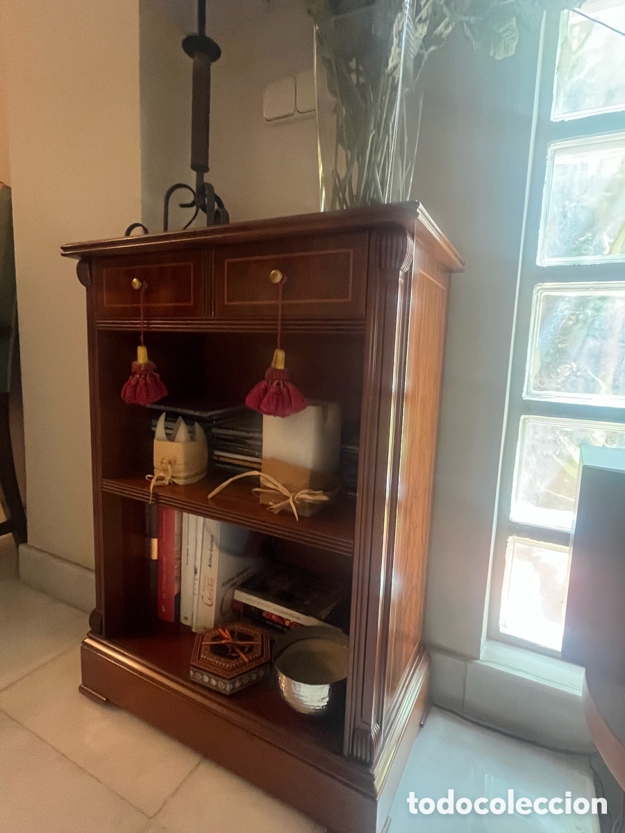 Antig&uuml;edades: Mesa madera auxiliar - Foto 2