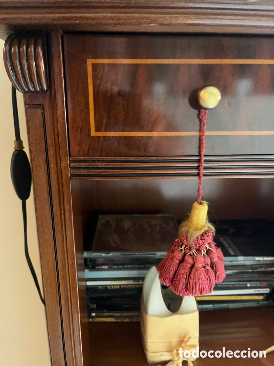 Antig&uuml;edades: Mesa madera auxiliar - Foto 4