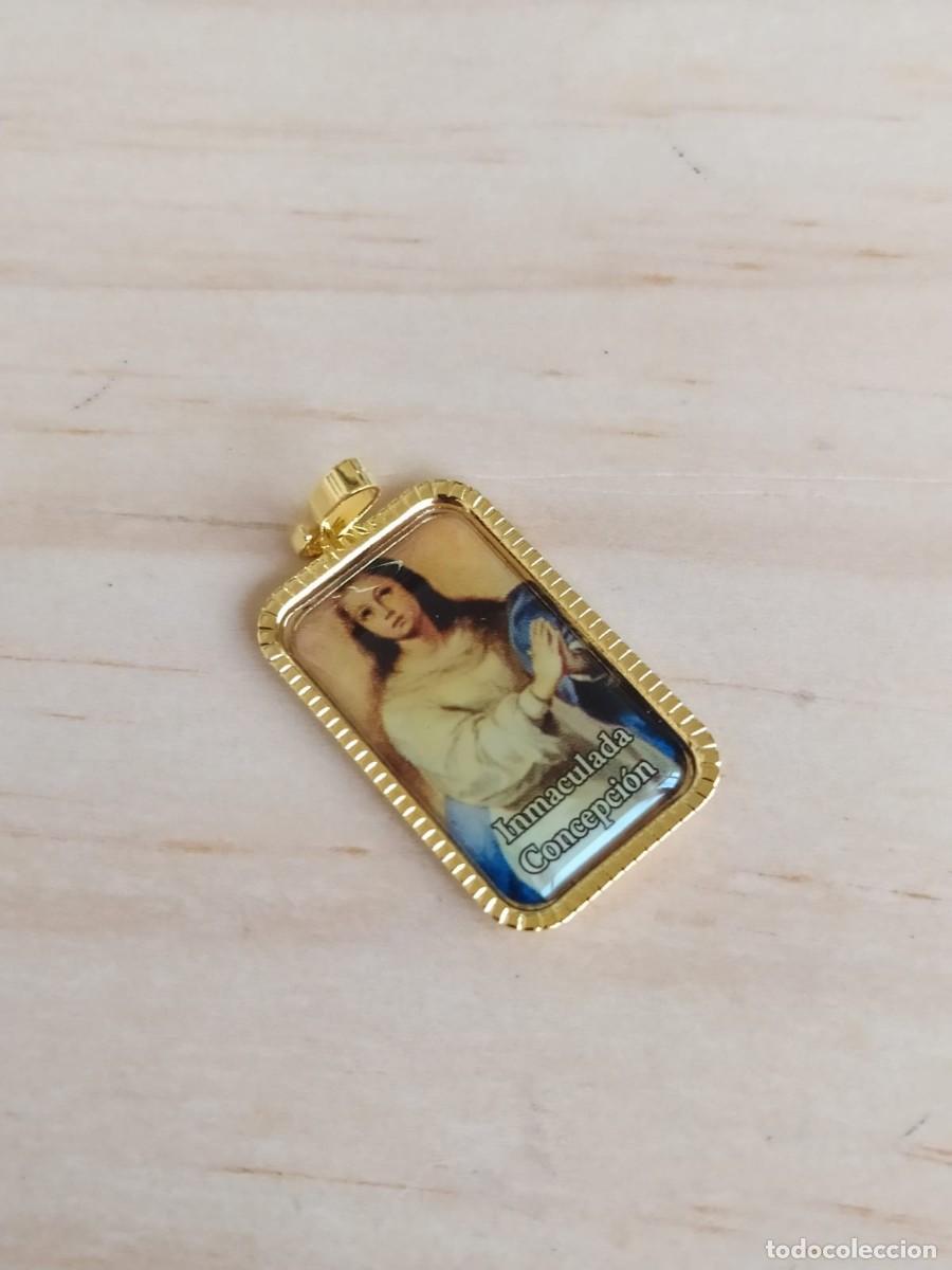 Antig&uuml;edades: Medalla Religiosa dorada Inmaculada concepcion - Foto 2