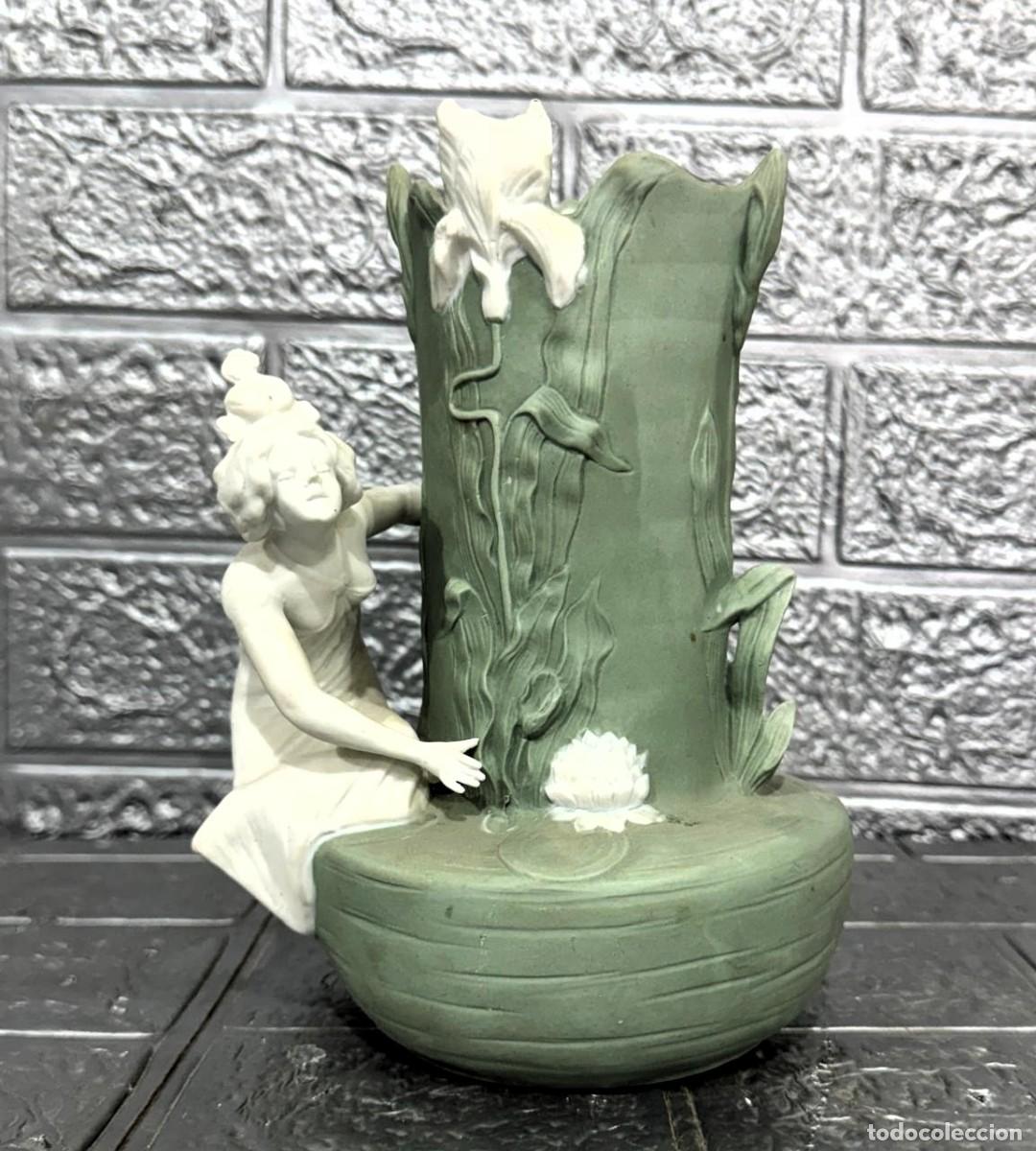 Antig&uuml;edades: Violetero porcelana biscuit - Foto 1