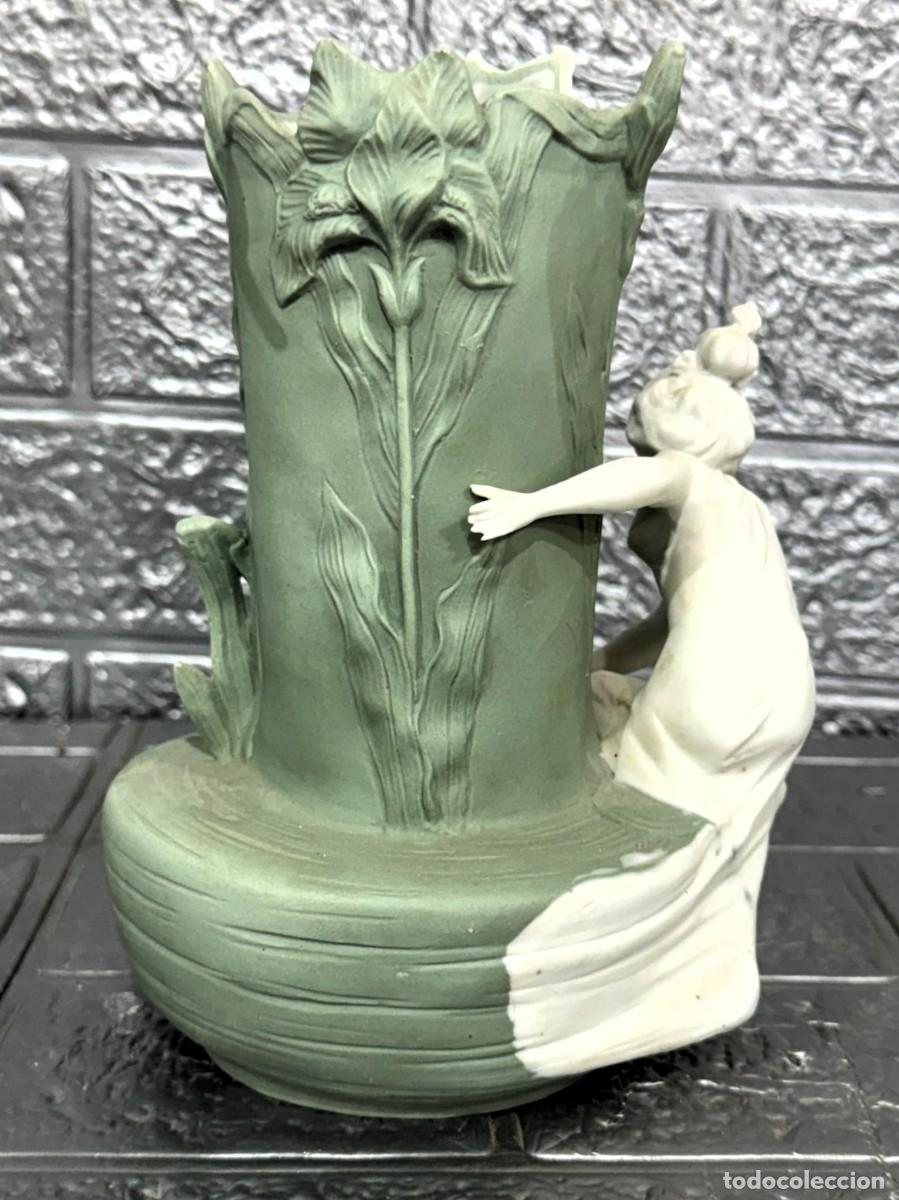 Antig&uuml;edades: Violetero porcelana biscuit - Foto 4