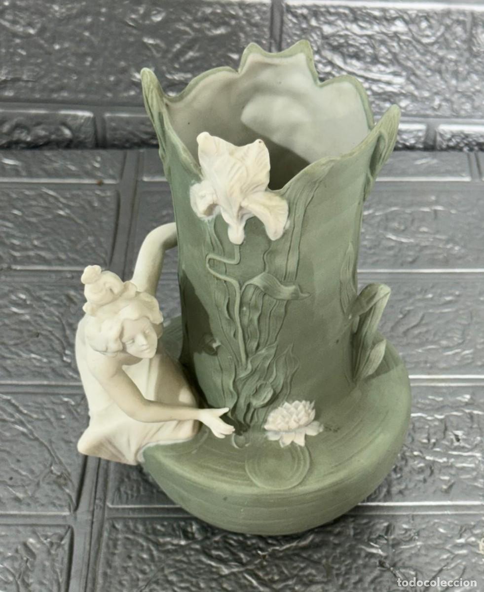 Antig&uuml;edades: Violetero porcelana biscuit - Foto 7