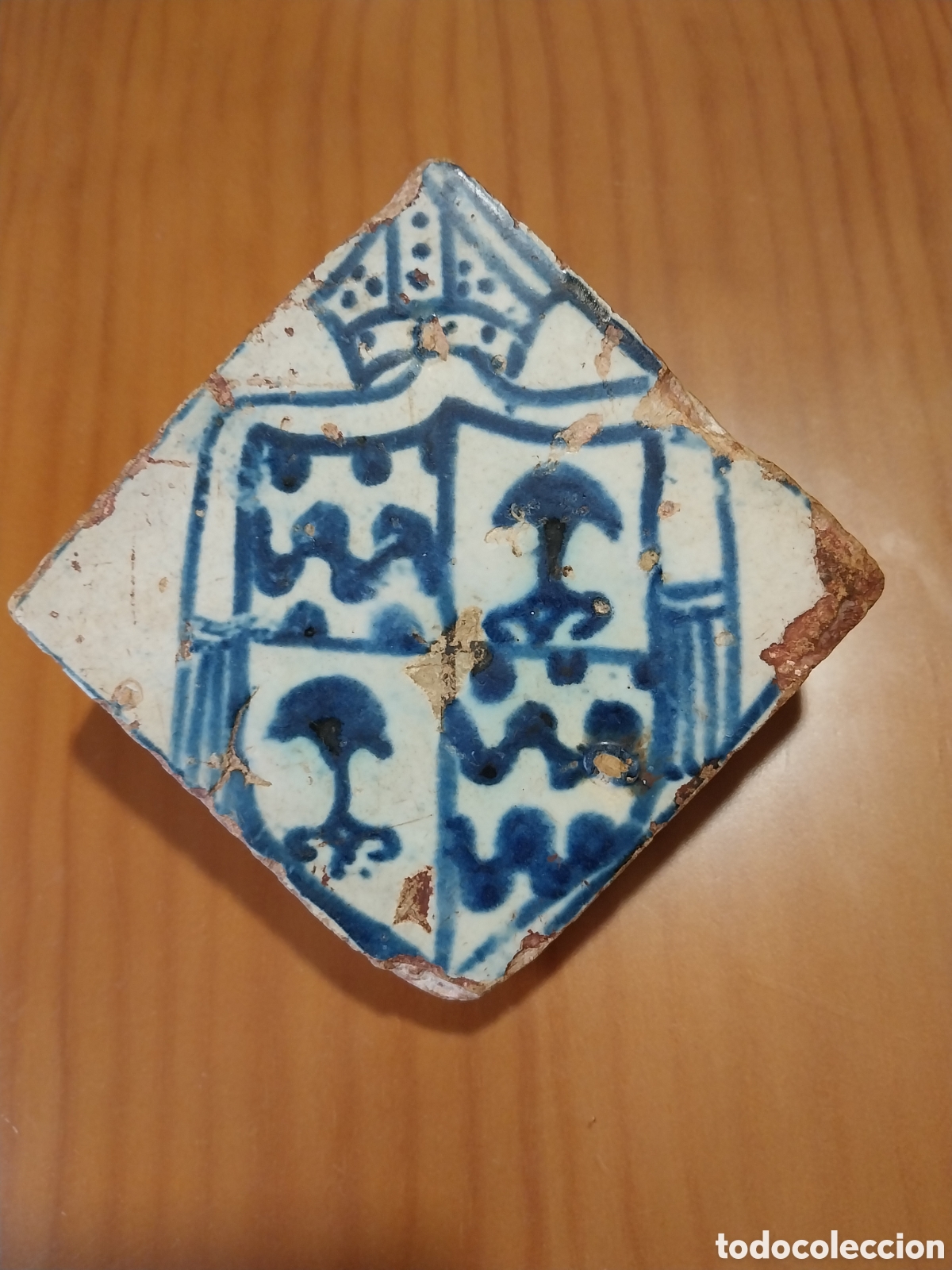 Antig&uuml;edades: Azulejo Her&aacute;ldico. Manises. - Foto 2