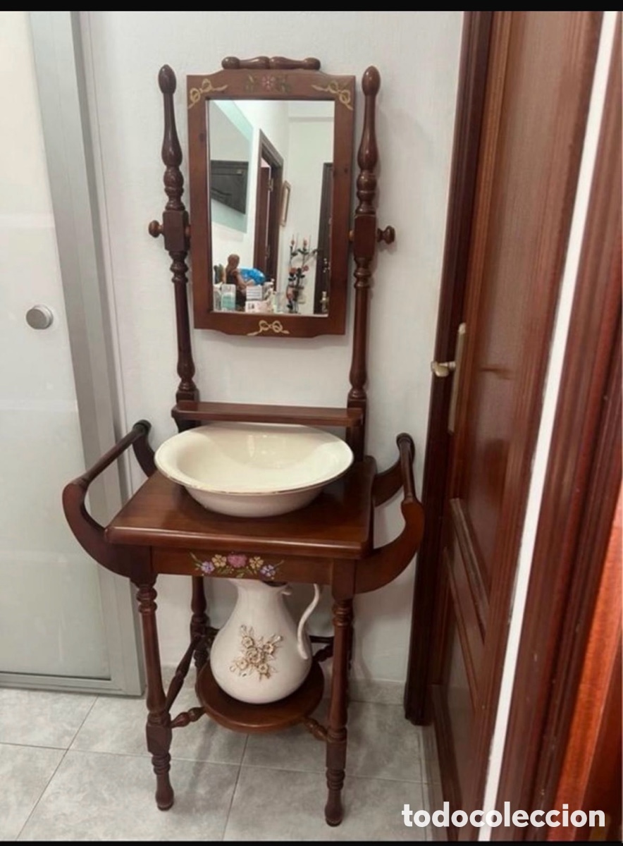 Antig&uuml;edades: Lavabo antiguo a&ntilde;os 50 - Foto 1